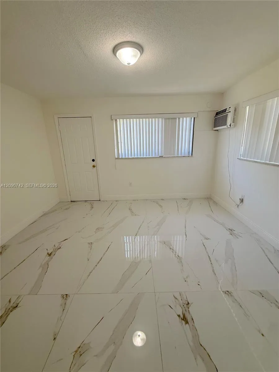 536 Euclid Ave #9 Miami Beach, FL 33139