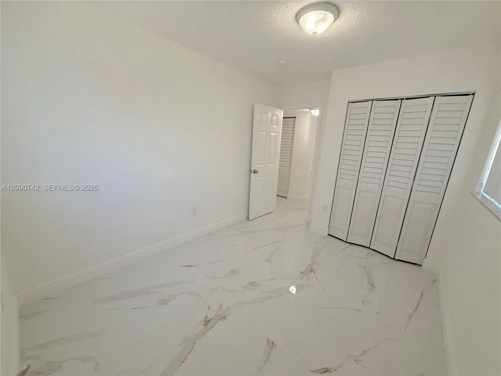 536 Euclid Ave #9 Miami Beach, FL 33139