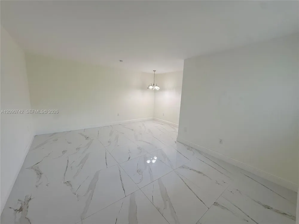 536 Euclid Ave #9 Miami Beach, FL 33139