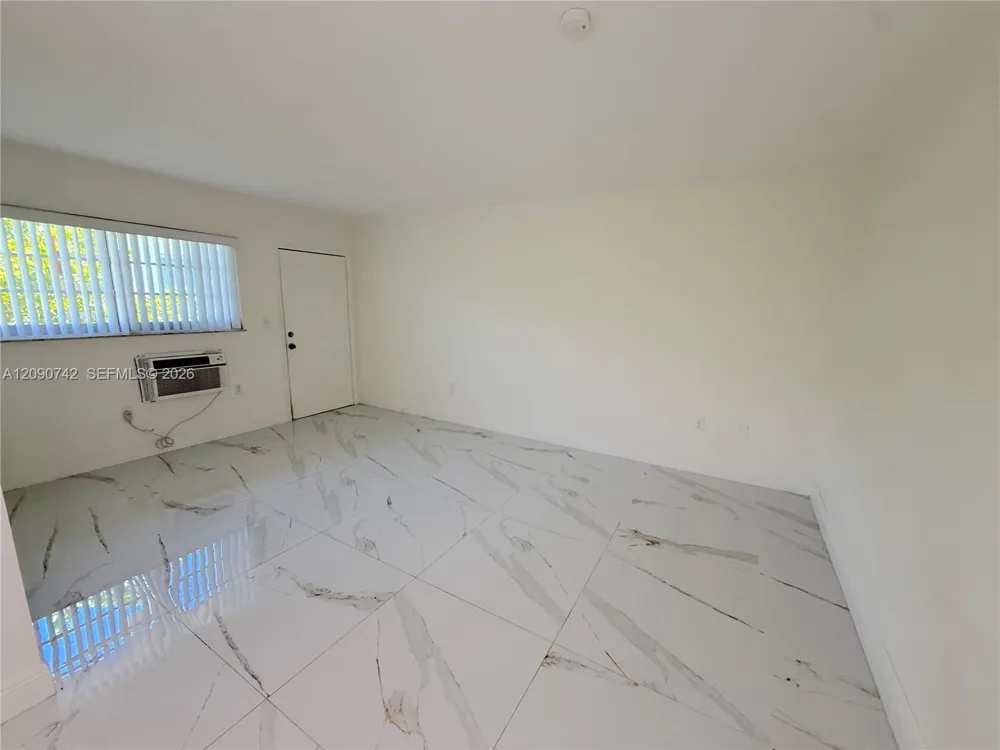 536 Euclid Ave #9 Miami Beach, FL 33139