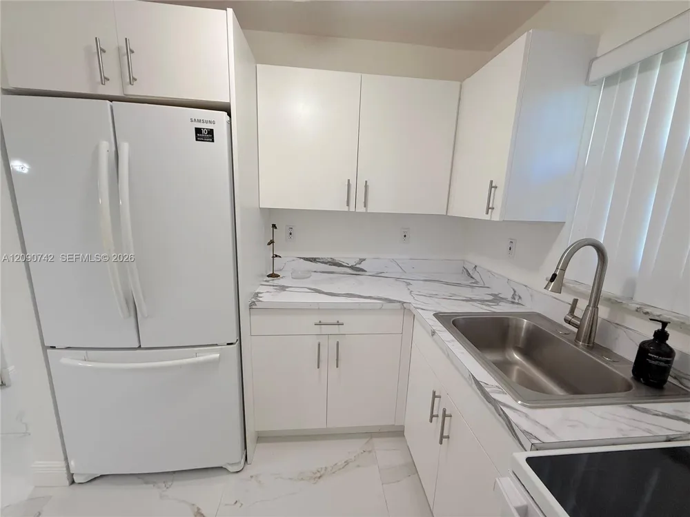 536 Euclid Ave #9 Miami Beach, FL 33139