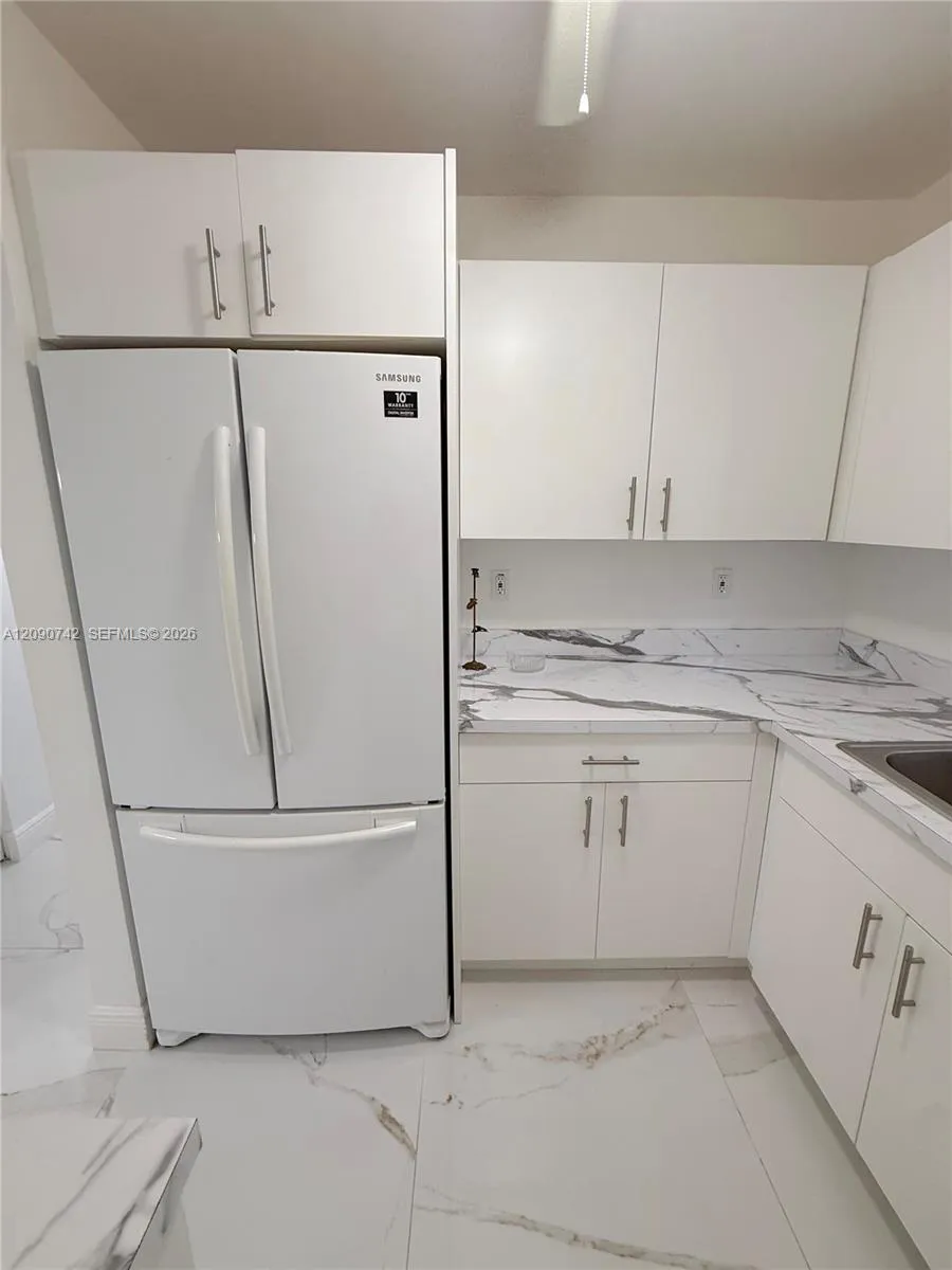 536 Euclid Ave #9 Miami Beach, FL 33139