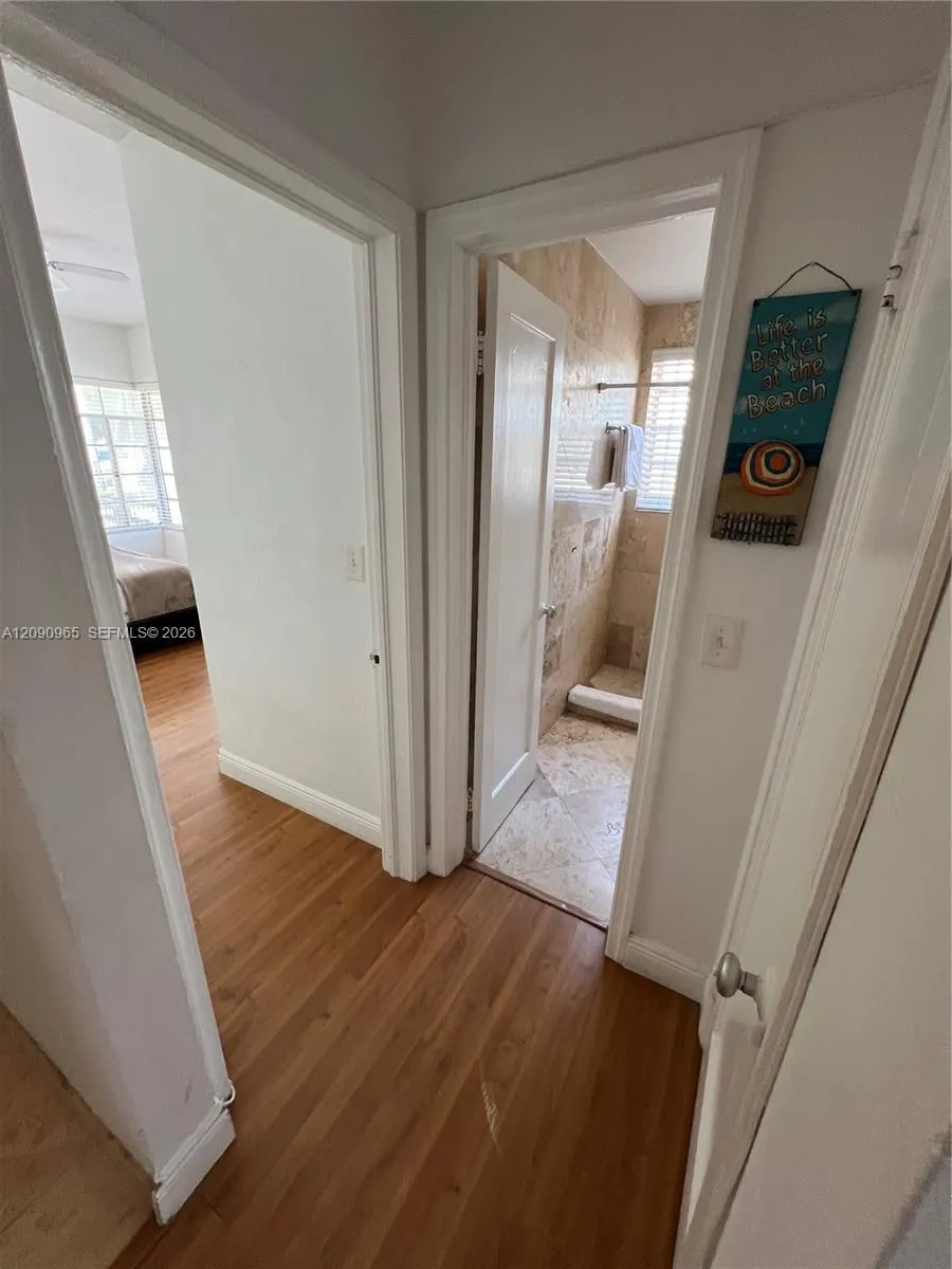 601 7th St #1 Miami Beach, FL 33139