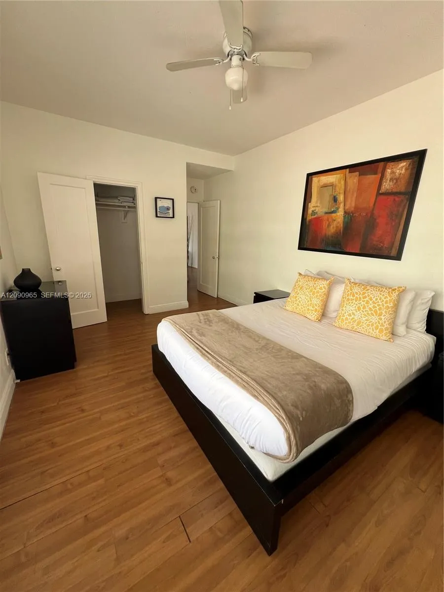 601 7th St #1 Miami Beach, FL 33139