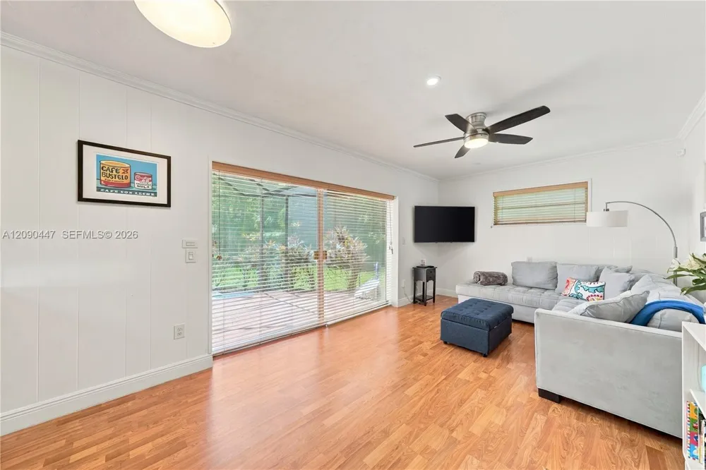 7420 SW 130th St Pinecrest, FL 33156
