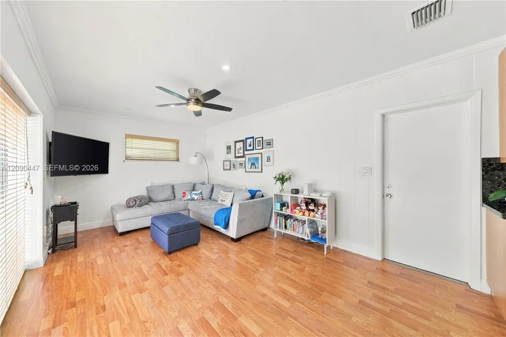 7420 SW 130th St Pinecrest, FL 33156