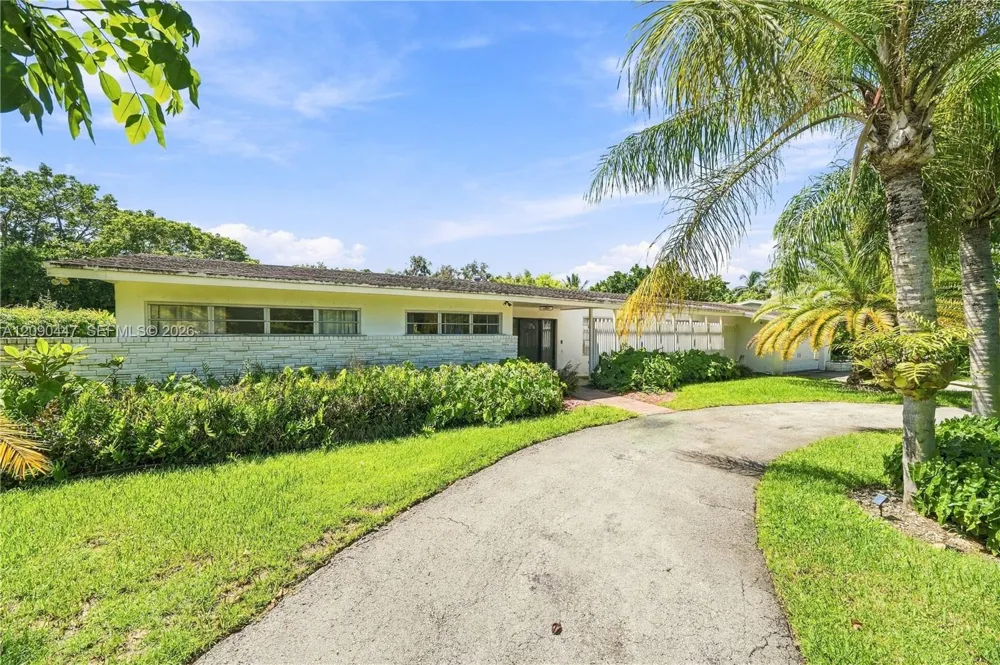 7420 SW 130th St Pinecrest, FL 33156