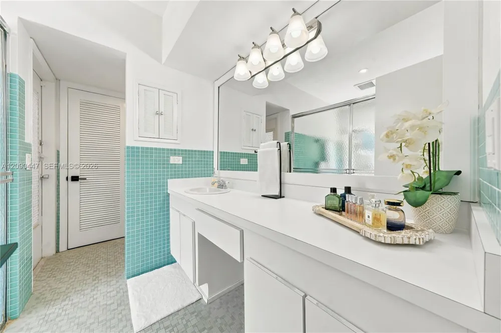 7420 SW 130th St Pinecrest, FL 33156
