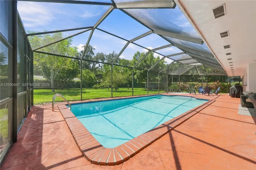 7420 SW 130th St Pinecrest, FL 33156
