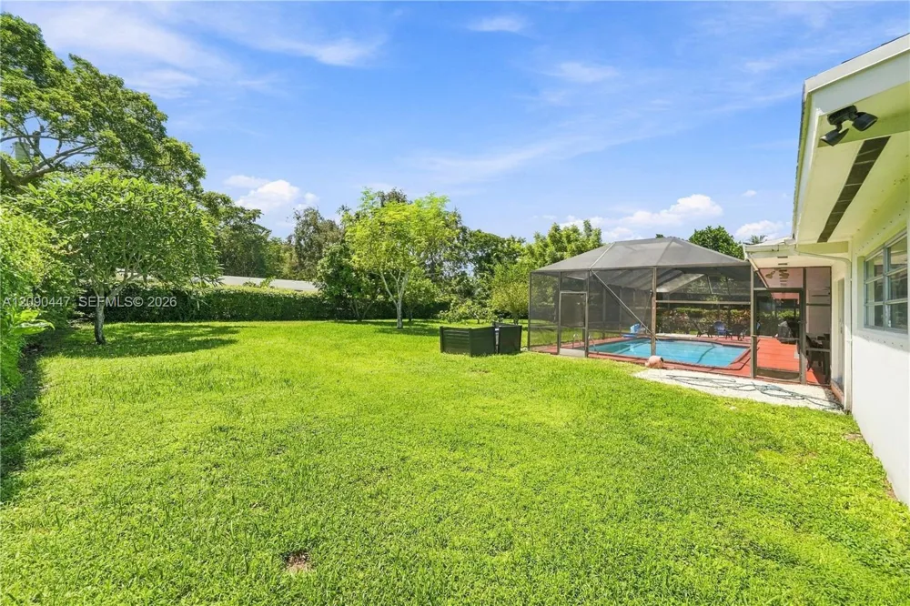 7420 SW 130th St Pinecrest, FL 33156