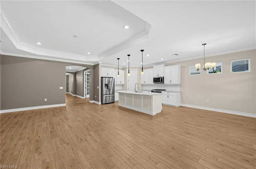 18456 Royal Hammock Boulevard Naples, FL 34114