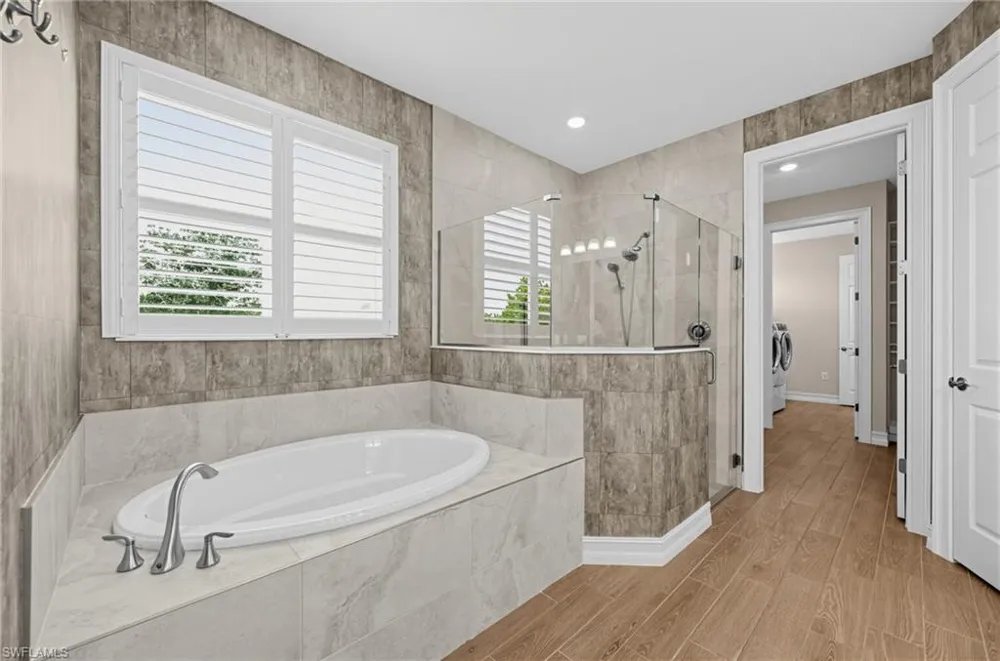 18456 Royal Hammock Boulevard Naples, FL 34114