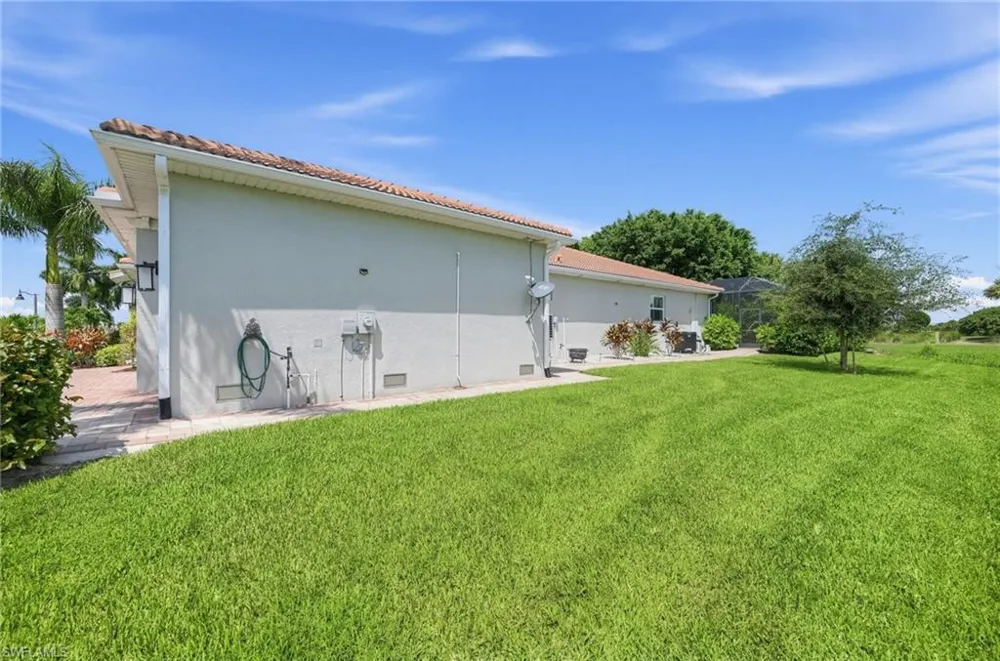 18456 Royal Hammock Boulevard Naples, FL 34114