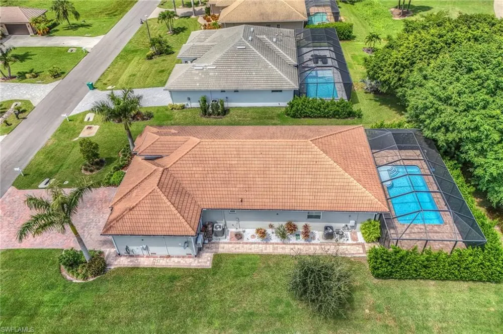 18456 Royal Hammock Boulevard Naples, FL 34114