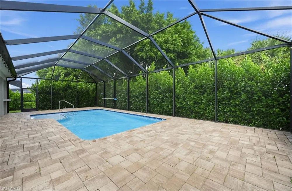 18456 Royal Hammock Boulevard Naples, FL 34114