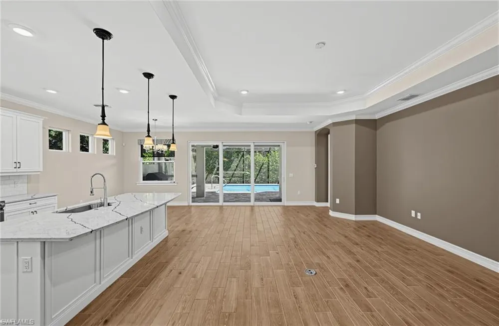 18456 Royal Hammock Boulevard Naples, FL 34114