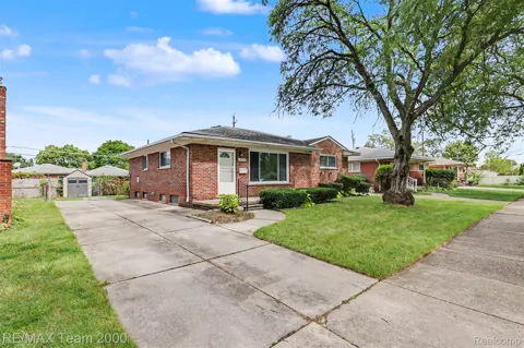 26366 ANN ARBOR TRAIL