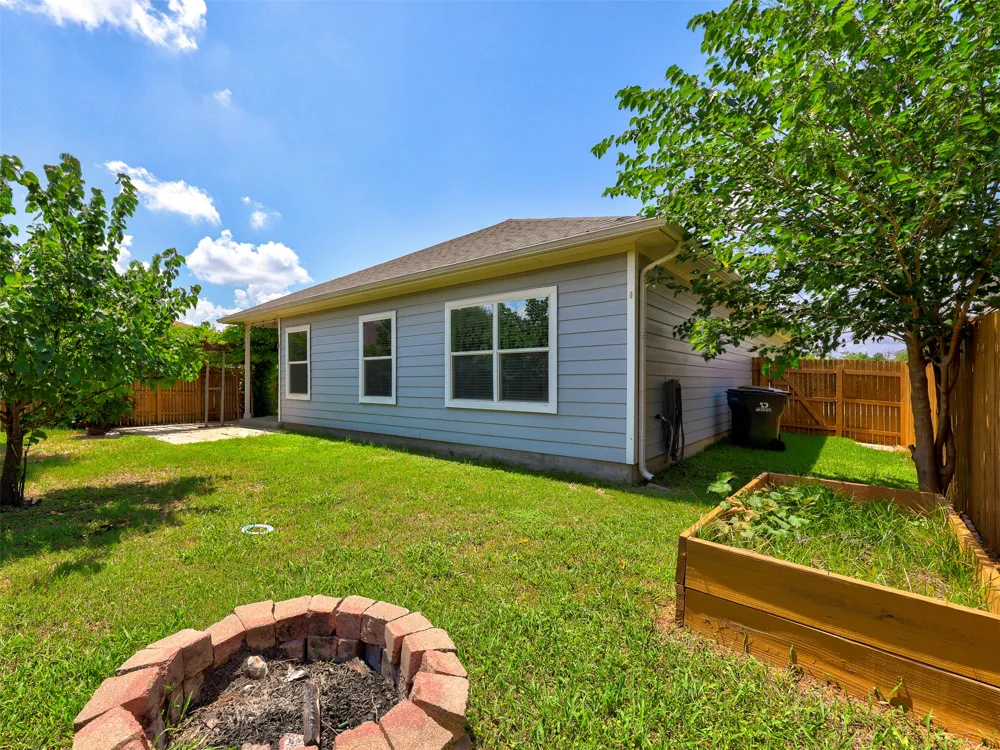 2041 Mottey Street Georgetown, TX 78626