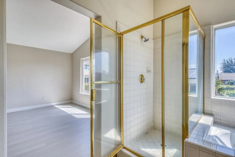 174 Starfish Court Marina, CA 93933