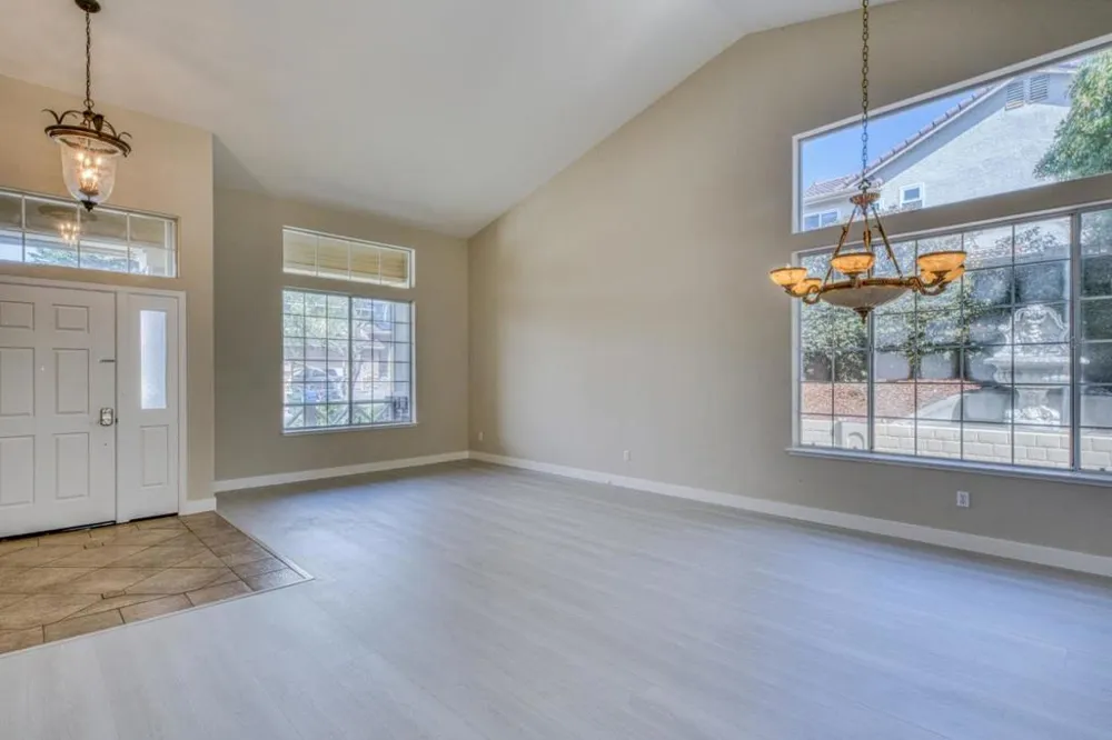 174 Starfish Court Marina, CA 93933