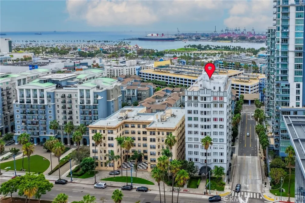 360 W Ocean Blvd. #1105 Long Beach, CA 90802