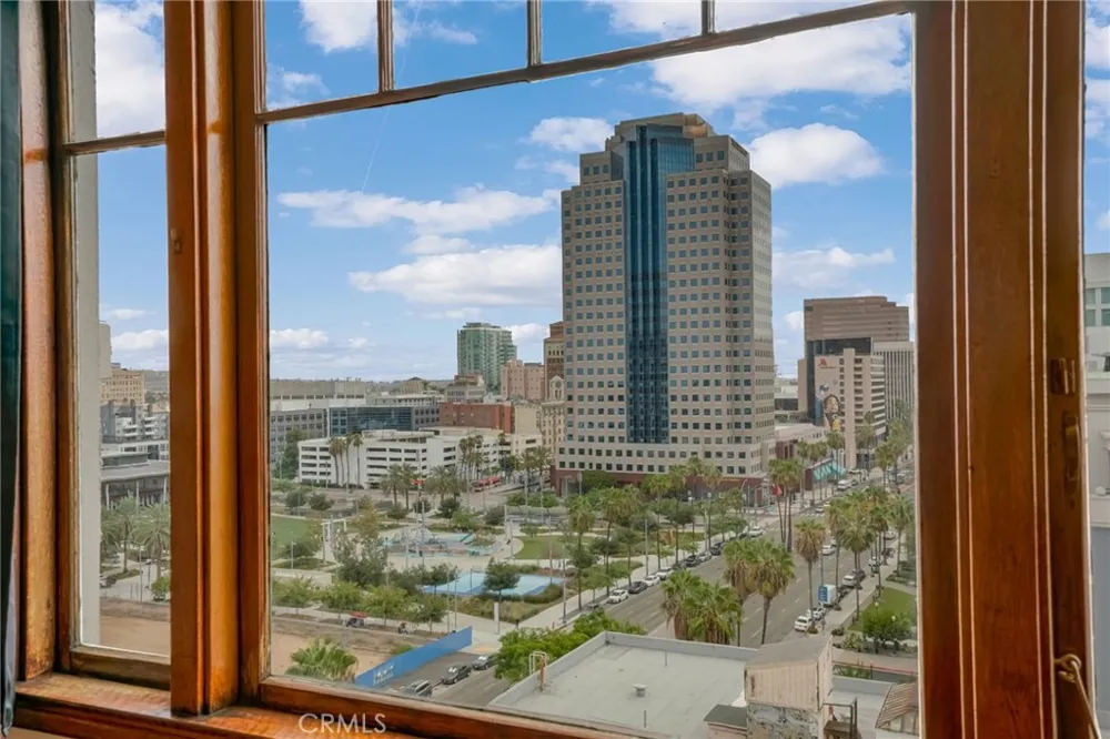 360 W Ocean Blvd. #1105 Long Beach, CA 90802