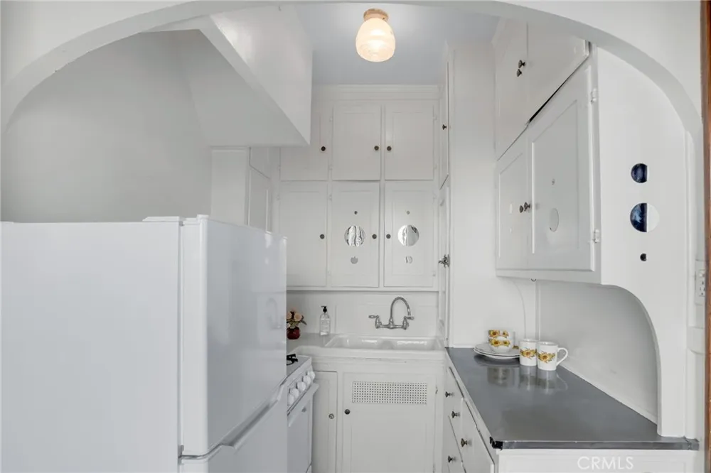 360 W Ocean Blvd. #1105 Long Beach, CA 90802