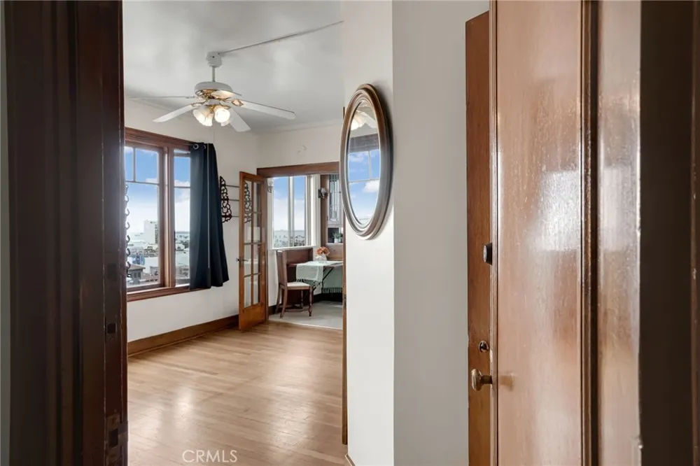 360 W Ocean Blvd. #1105 Long Beach, CA 90802