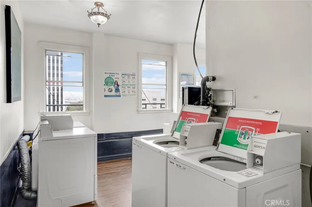 360 W Ocean Blvd. #1105 Long Beach, CA 90802
