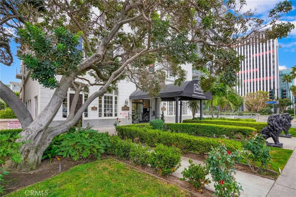 360 W Ocean Blvd. #1105 Long Beach, CA 90802