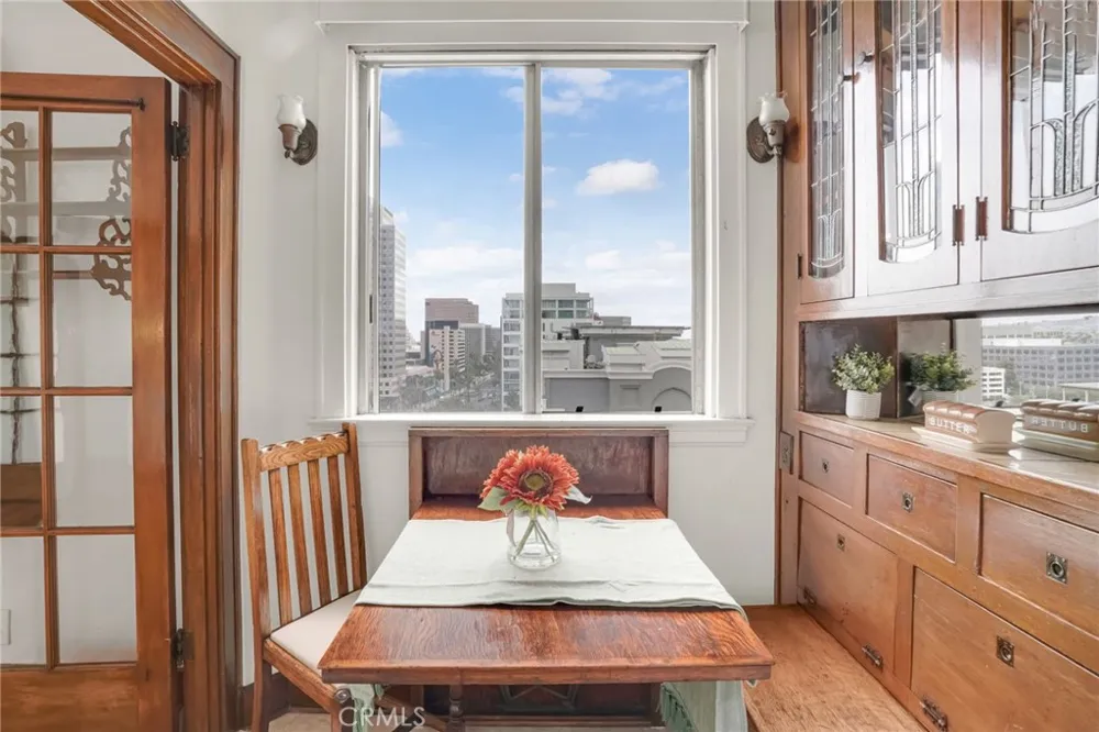 360 W Ocean Blvd. #1105 Long Beach, CA 90802