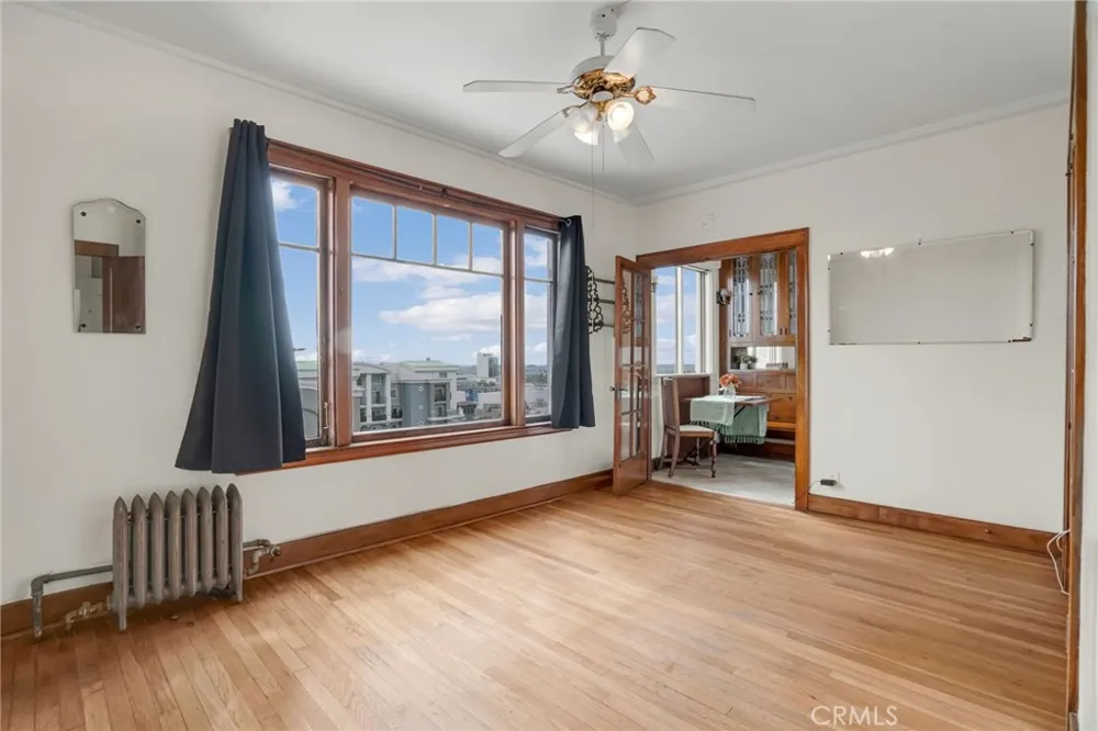 360 W Ocean Blvd. #1105 Long Beach, CA 90802