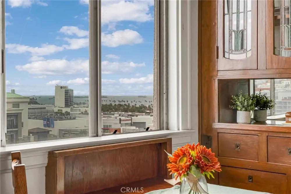 360 W Ocean Blvd. #1105 Long Beach, CA 90802