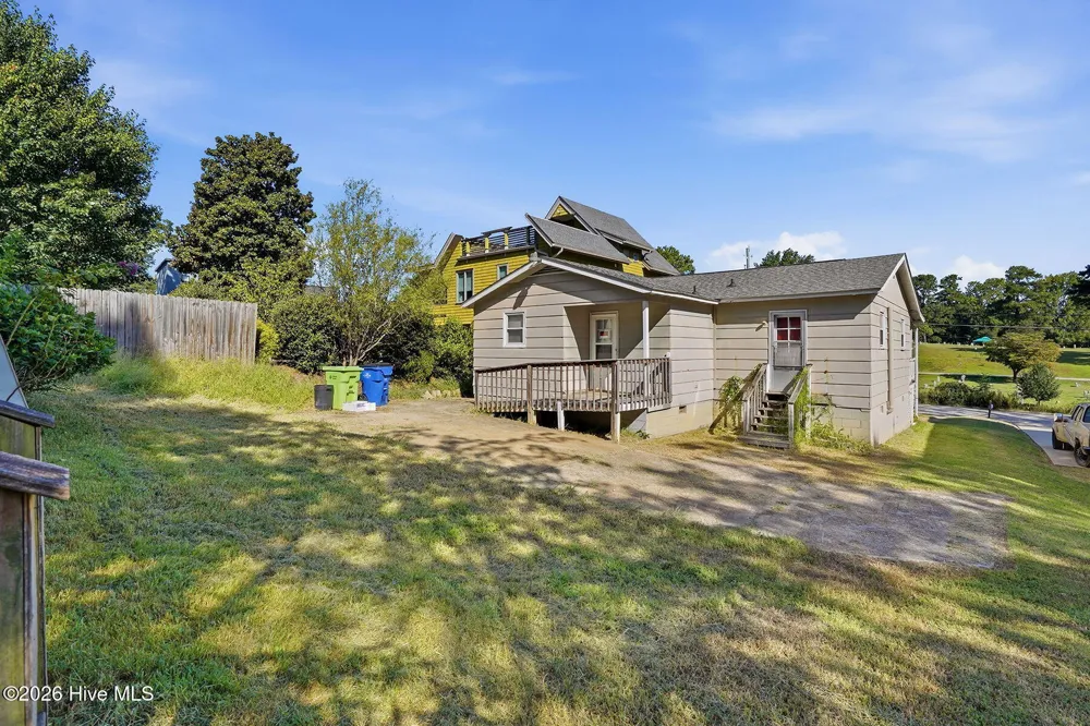 149 Prospect Avenue Raleigh, NC 27603