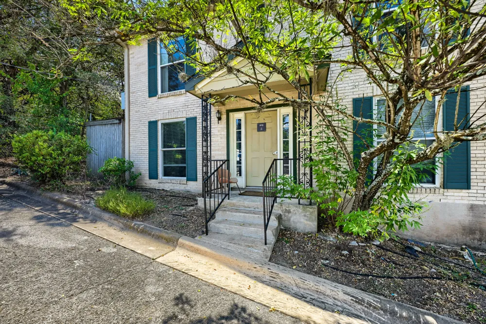 909 E Oltorf Street #201 Austin, TX 78704