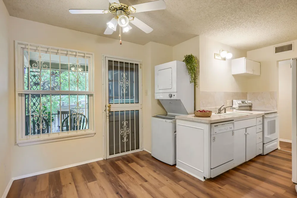 909 E Oltorf Street #201 Austin, TX 78704