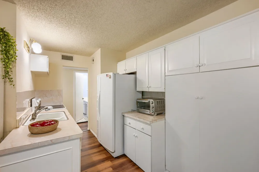 909 E Oltorf Street #201 Austin, TX 78704