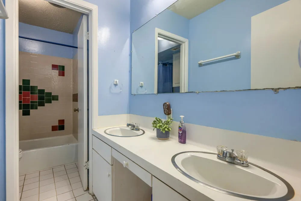 909 E Oltorf Street #201 Austin, TX 78704