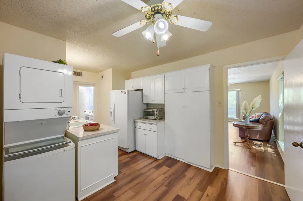 909 E Oltorf Street #201 Austin, TX 78704
