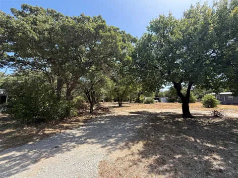 725 Greenbriar Drive