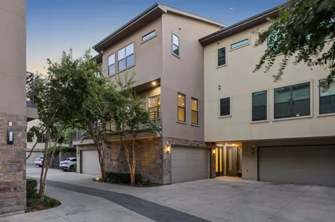 1801 Annex Avenue #402