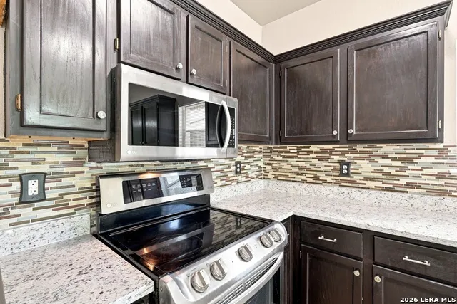 3617 Augusta Glade Schertz, TX 78154