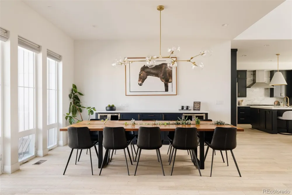 5987 Chester Way Denver, CO 80238