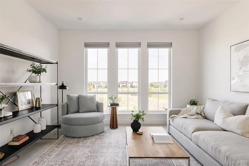 5987 Chester Way Denver, CO 80238