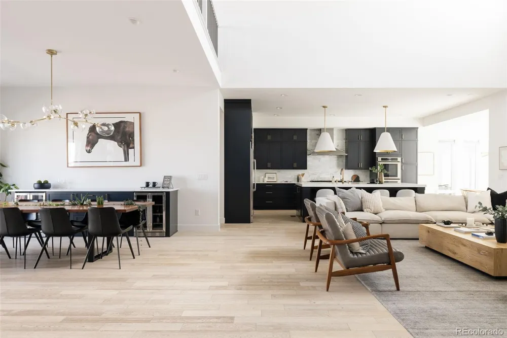 5987 Chester Way Denver, CO 80238