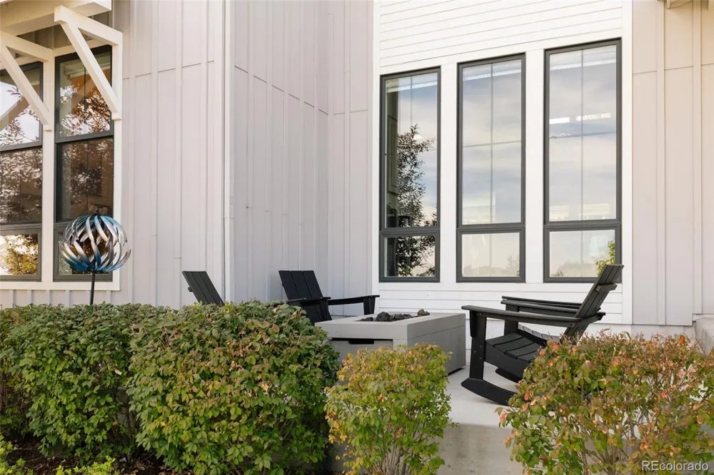 5987 Chester Way Denver, CO 80238