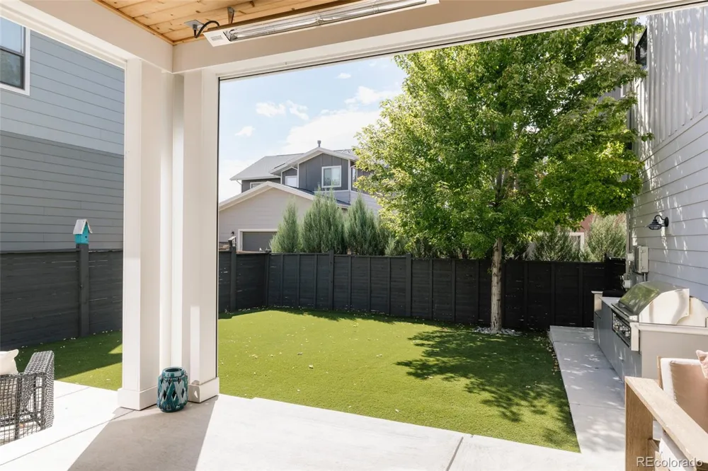 5987 Chester Way Denver, CO 80238