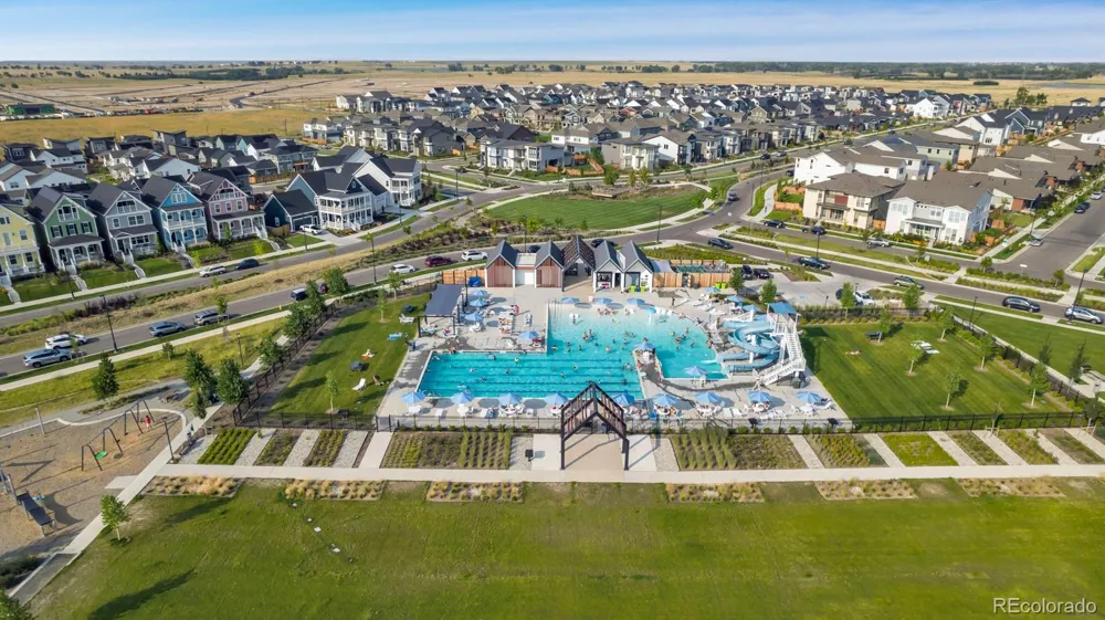 5987 Chester Way Denver, CO 80238