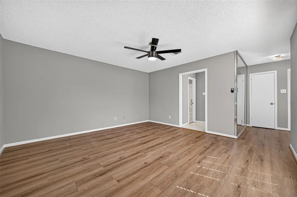 3022 Mosby Drive Sugar Land, TX 77479