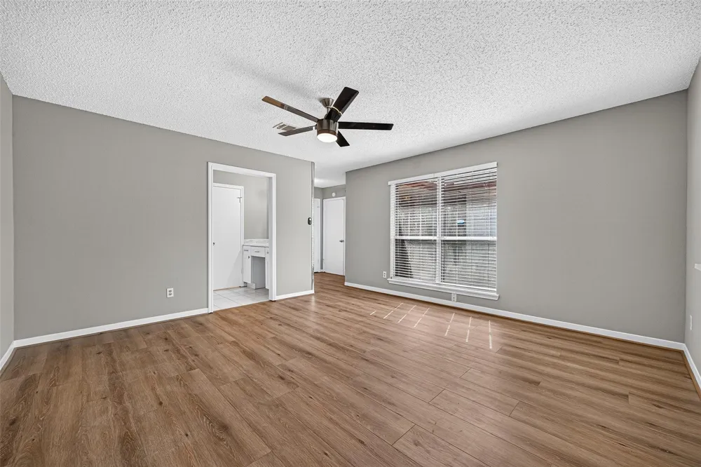 3022 Mosby Drive Sugar Land, TX 77479